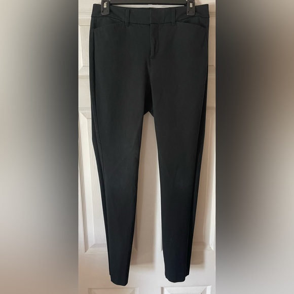 Old Navy High Waisted Pixie Pants - Picture 2 of 4